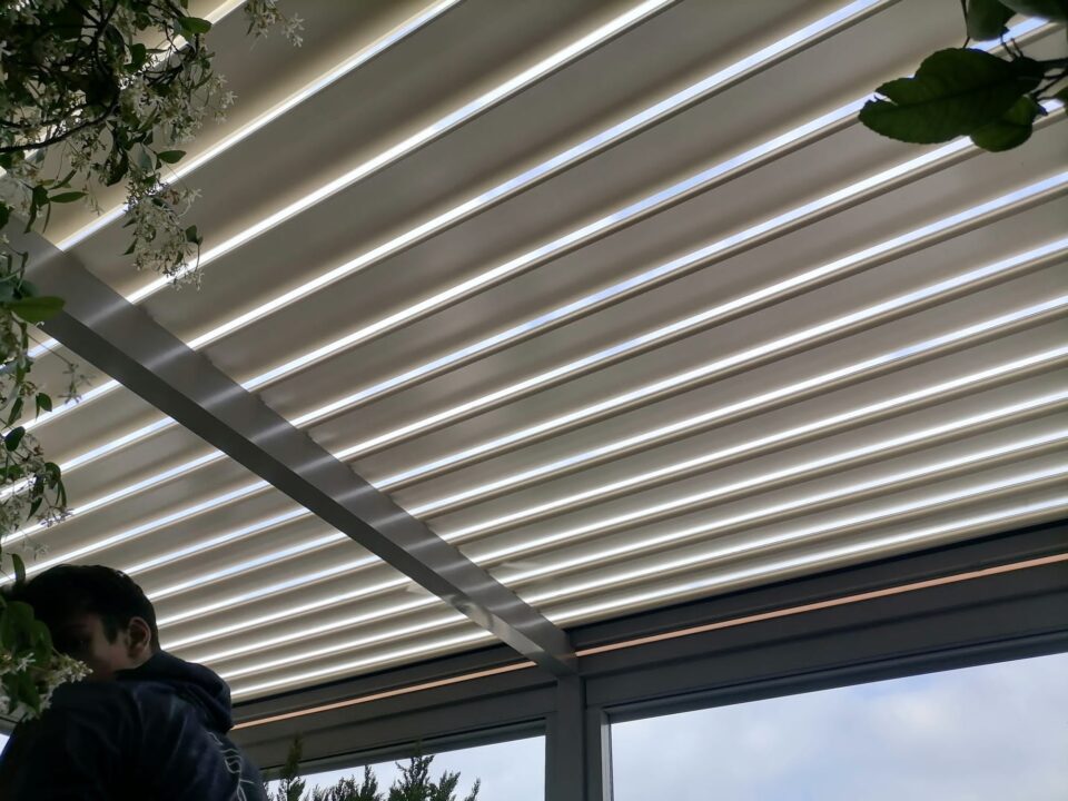 Rolling Roof Pergola: Teraslarınızı Korumanın En İyi Yolu